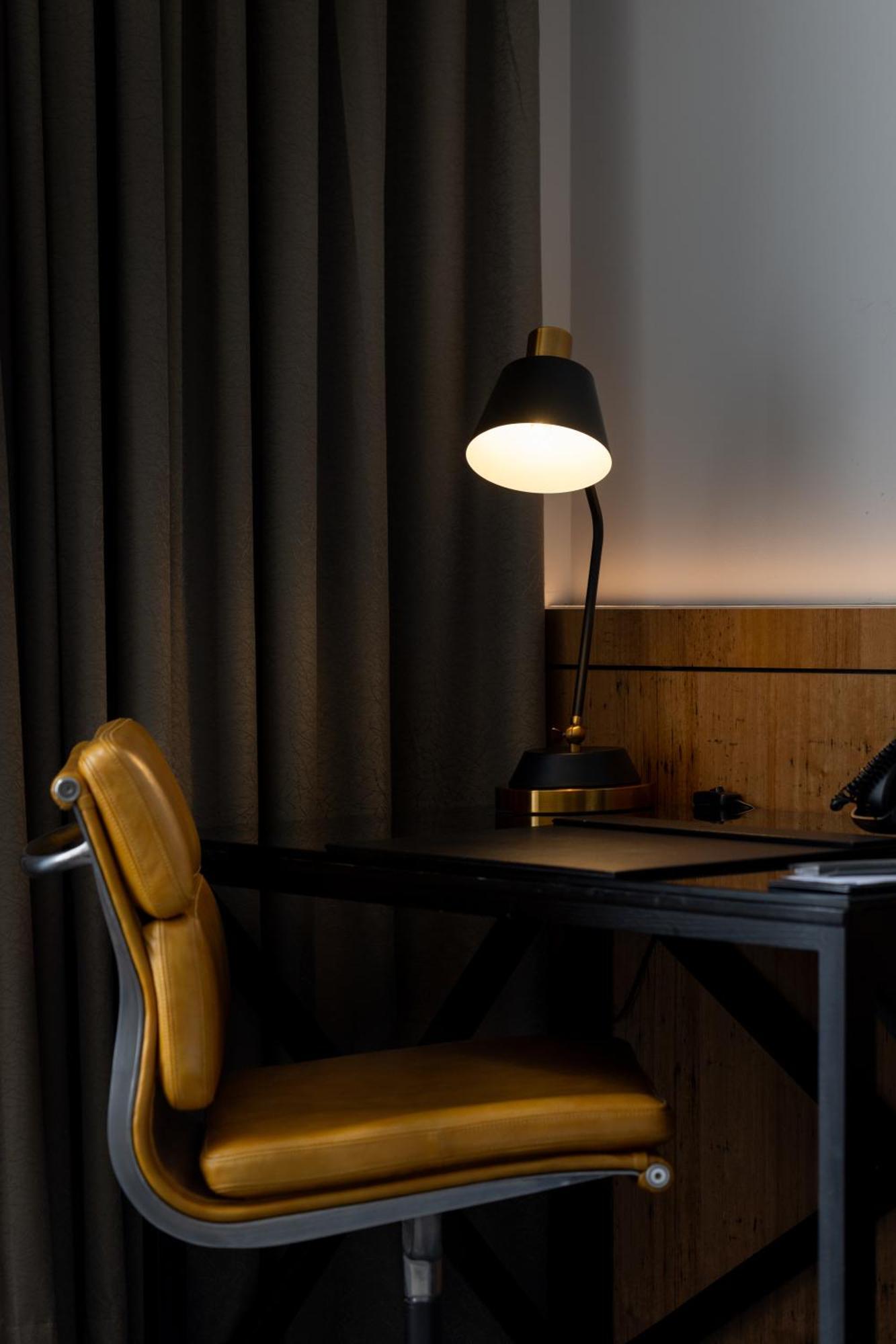 Hotel Verge Λόντσεστον Εξωτερικό φωτογραφία